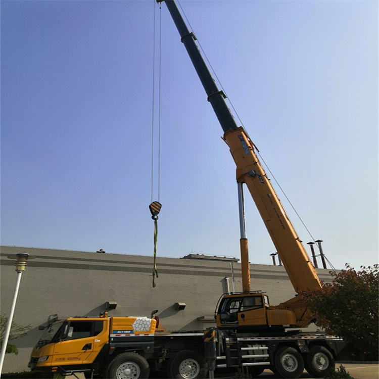 乡城附近的8吨吊车出租电话
