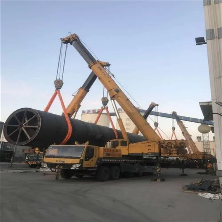 乡城专业提供吊车租赁