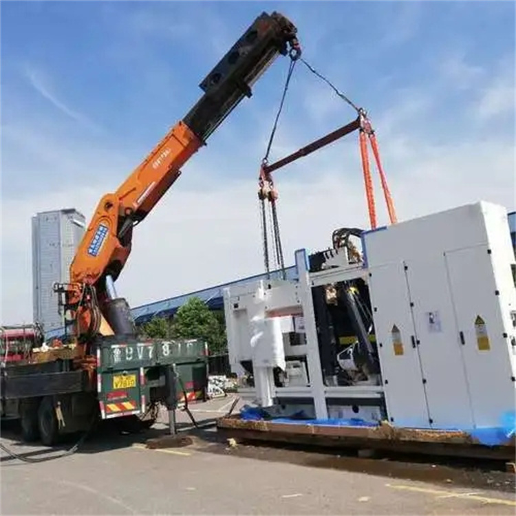 乡城附近小吊车联系方式|8-16吨|本地及时服务