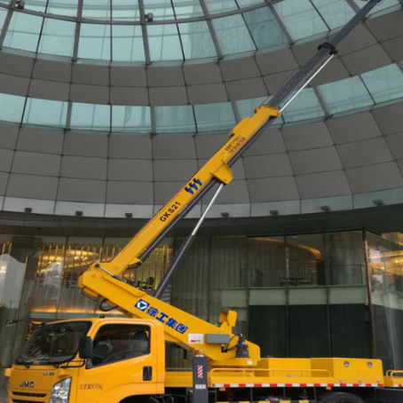 乡城附近高空作业车租赁｜安全设备租赁｜高空安装|工程定制化方案｜亿立达设备租赁